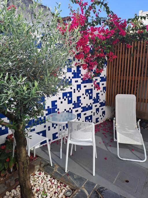 Historic Town Modern Apartment Cascais