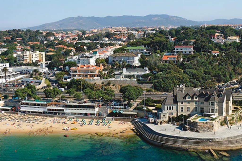 Historic Town Modern Apartment Cascais